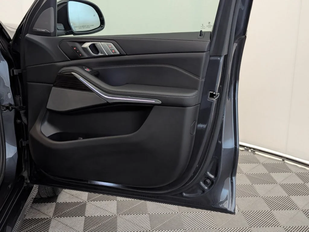 Certified Used 2020 Gray BMW xDrive40i image 54