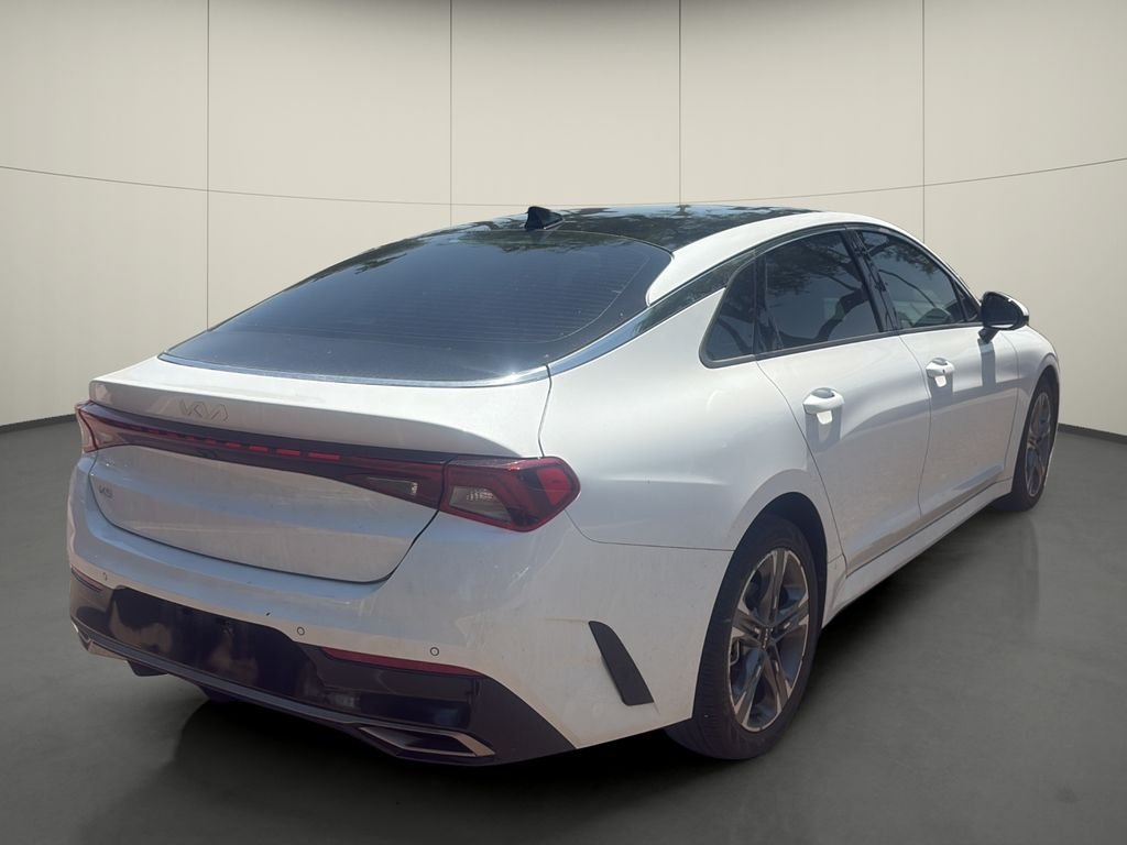 Used 2024 White Kia EX image 7