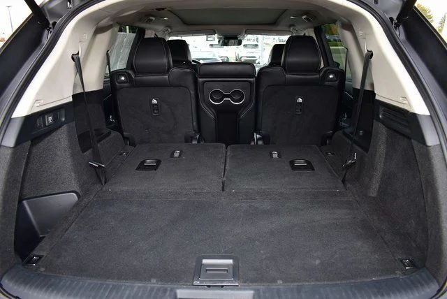 Used 2024 Liquid Carbon Metallic Acura Technology image 22