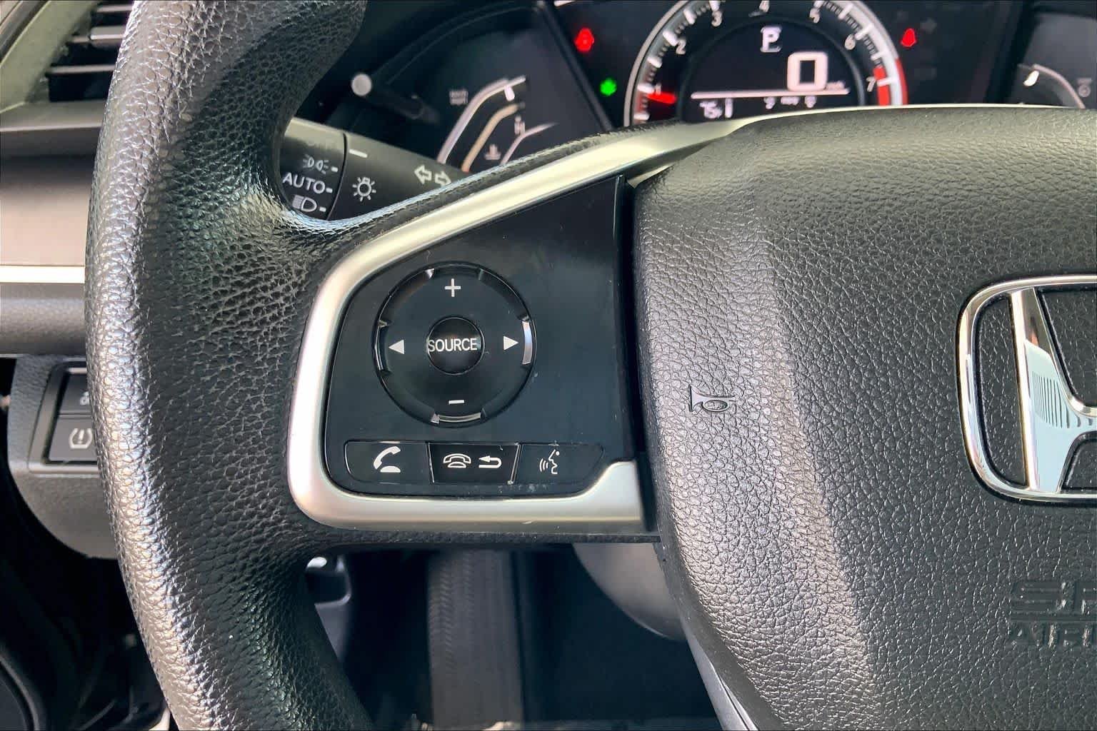 Used 2018 Crystal Black Pearl Honda LX image 23
