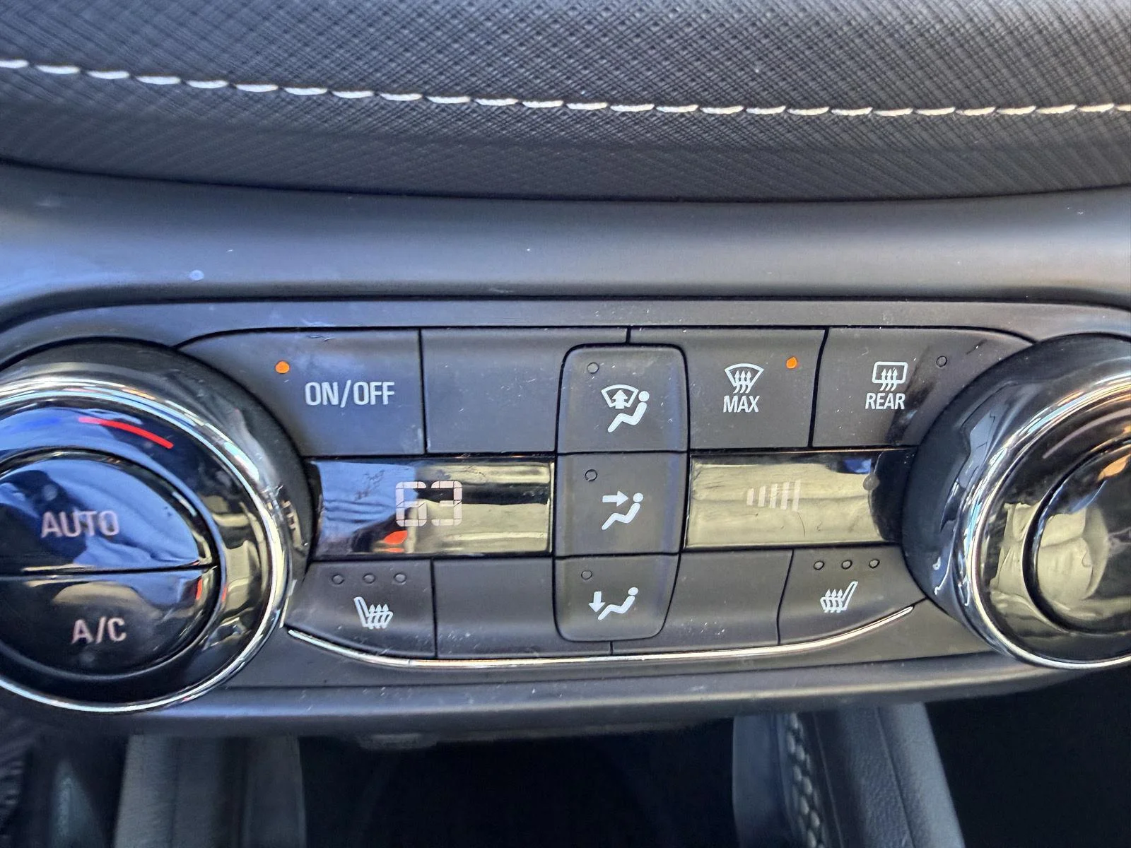 Used 2023 Mosaic Black Metallic Chevrolet ACTIV image 14