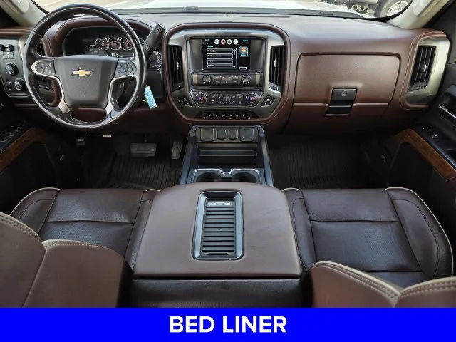 Used 2019 Iridescent Pearl Tricoat Chevrolet High Country image 6