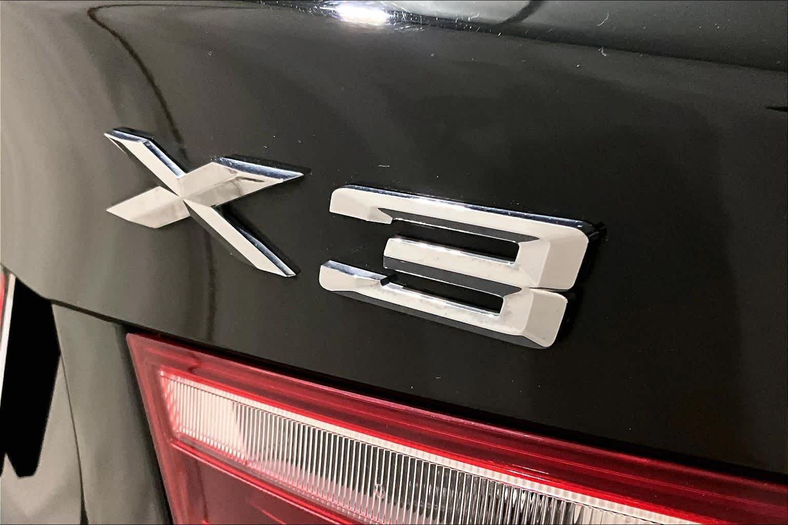 Used 2017 BLACK BMW xDrive28i image 9
