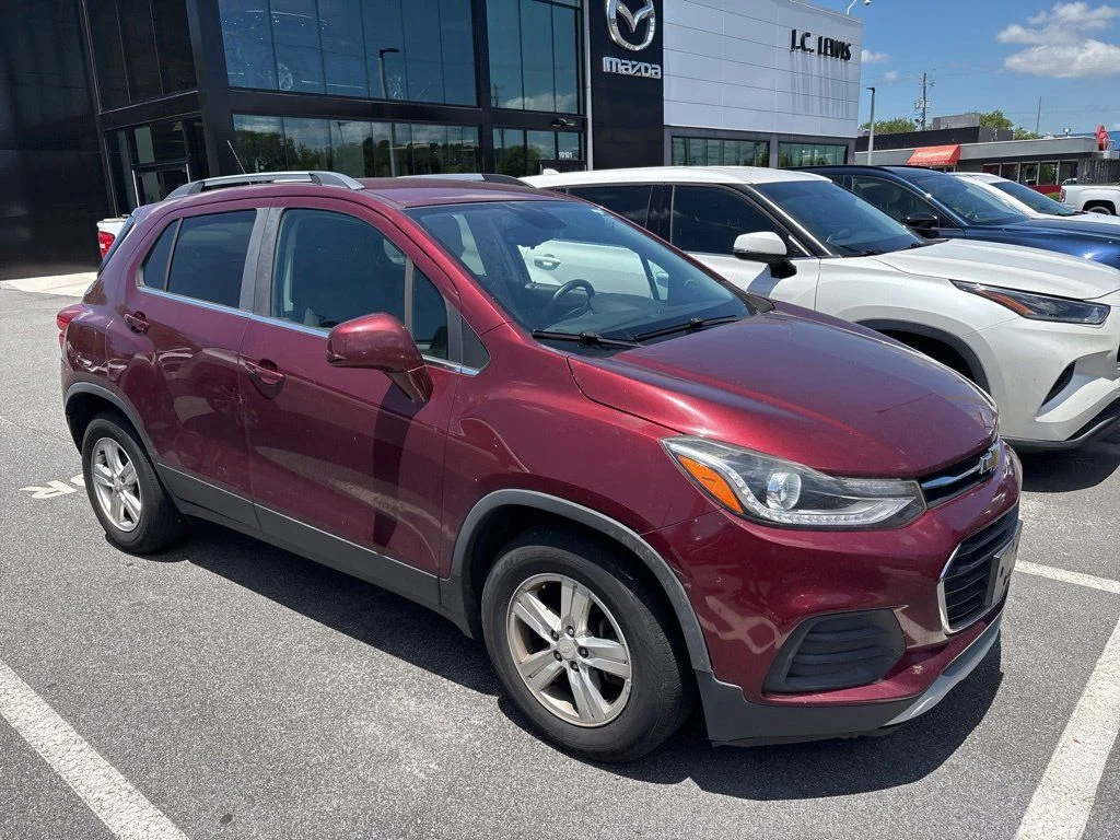 2017 Chevrolet Trax LT's photo