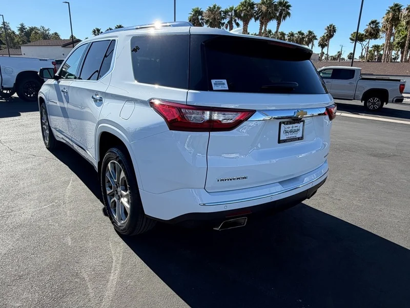 Used 2019 SUMMIT WHITE Chevrolet Premier image 5