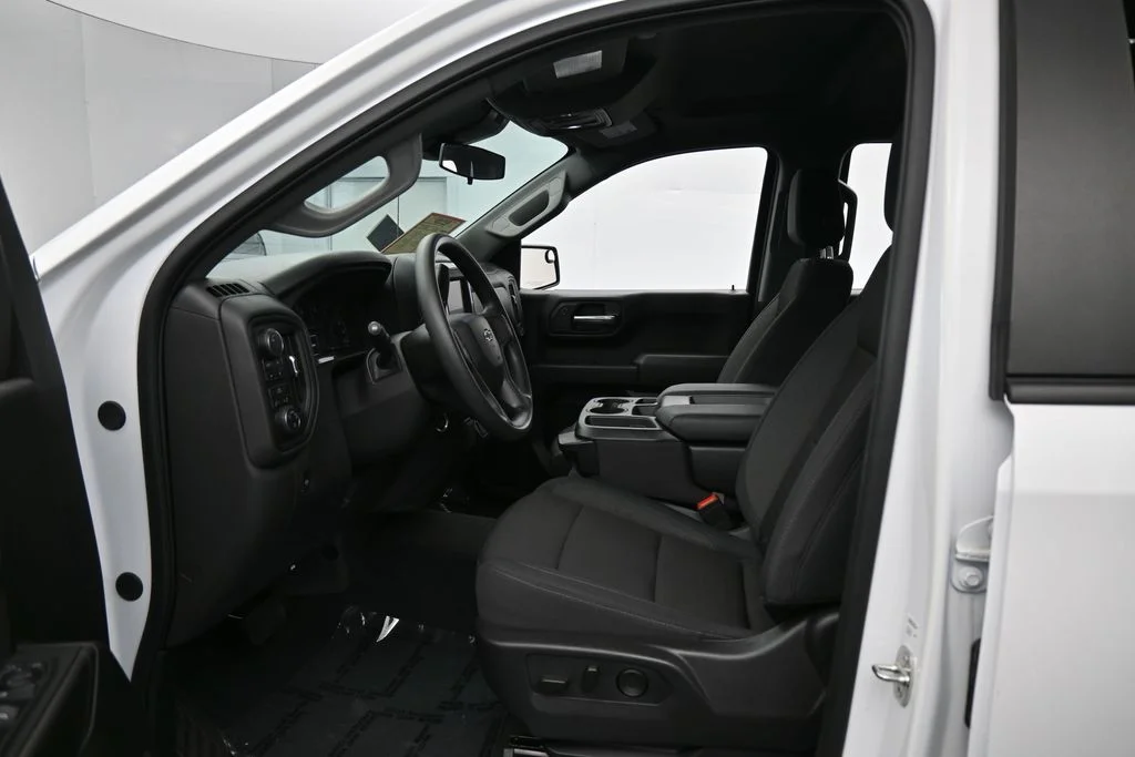 Used 2024 Summit White Chevrolet Custom Trail Boss image 10