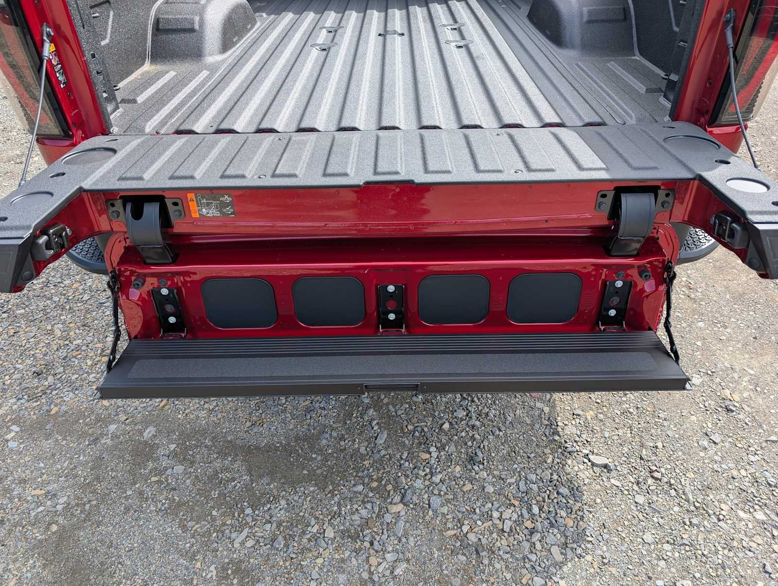 2026 GMC Sierra 3500HD AT4 - Photo 7