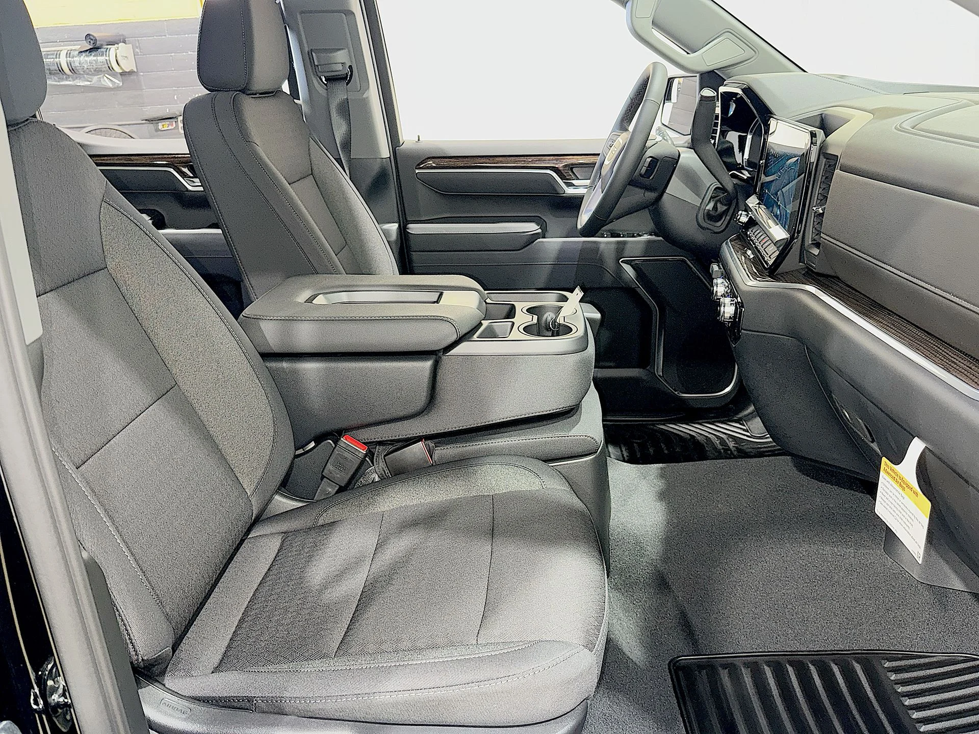 New 2026 Onyx Black GMC Elevation image 75