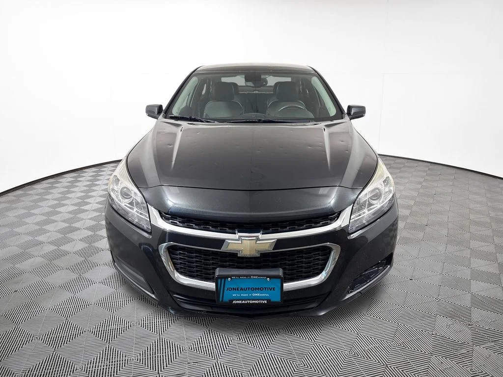 Used 2015 Black Granite Metallic Chevrolet LT image 3