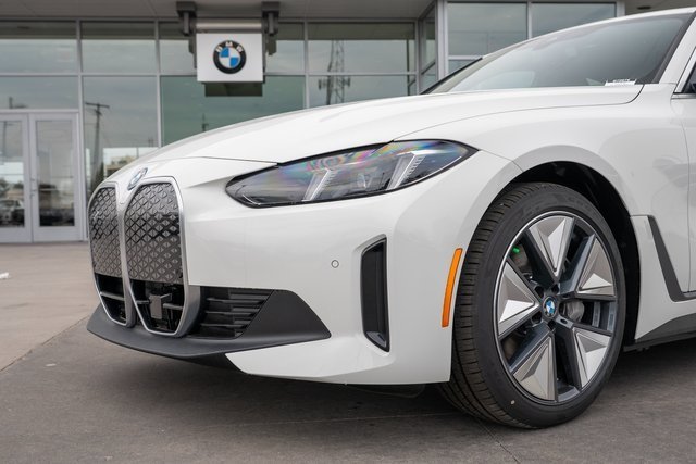 Used 2025 BMW i4 40 with VIN WBY43HD01SFU70876 for sale in Glendale, WI