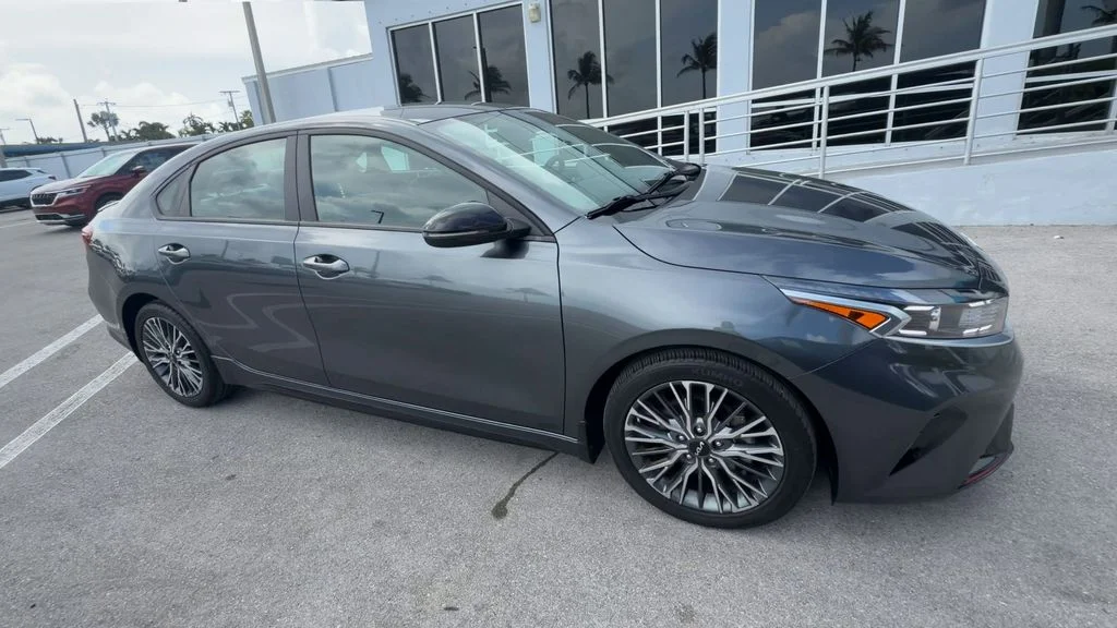 Used 2024 Gray Kia GT-Line image 2