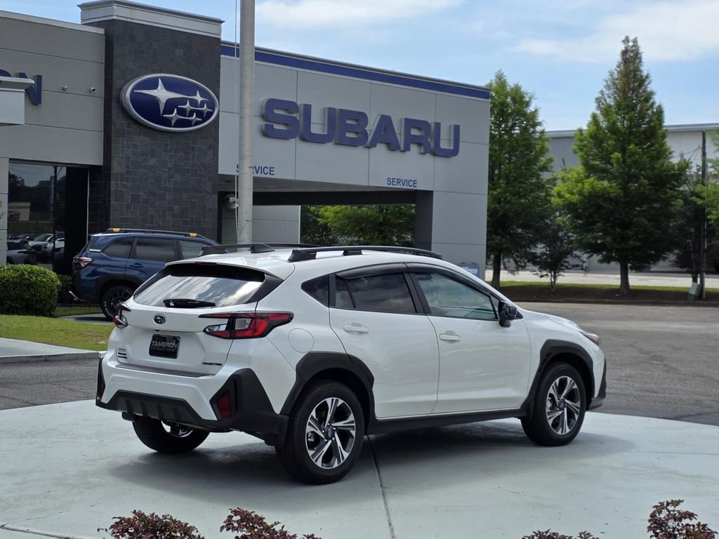New 2026 CRYSTAL WHITE PEARL Subaru Premium image 5