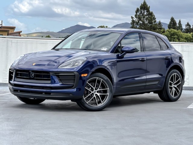 2026 Porsche Macan Macan (AWD)