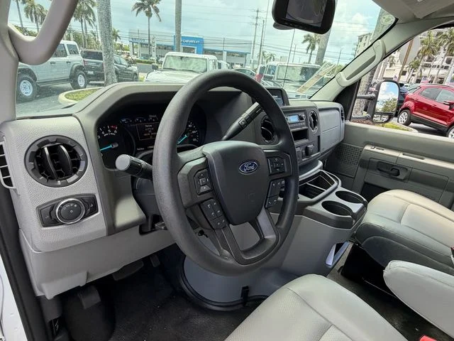 New 2026 Oxford White Ford E-350 SRW image 25