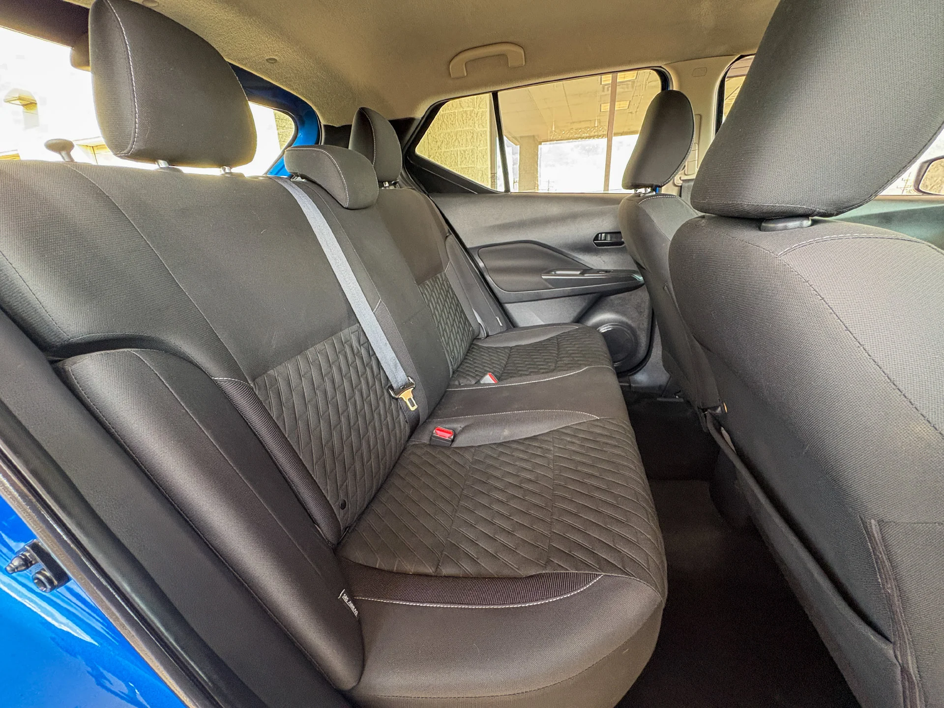 Used 2021 Blue Nissan S image 28