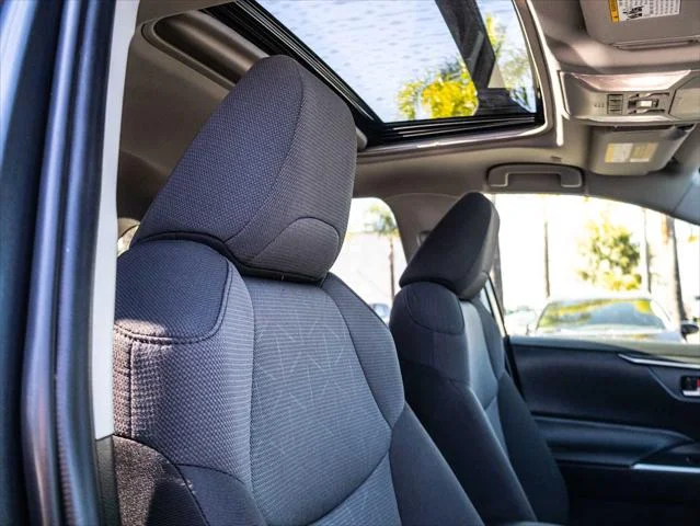 Certified Used 2025 MAGNETIC GRAY MET. Toyota  image 17