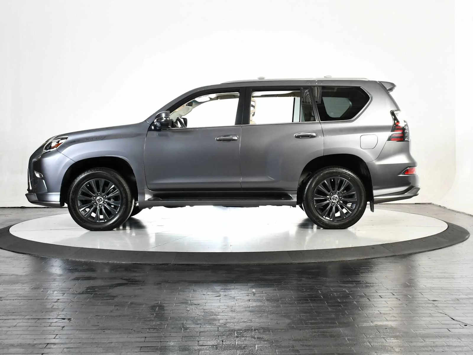 Certified Used 2023 Nebula Gray Pearl Lexus Luxury image 2