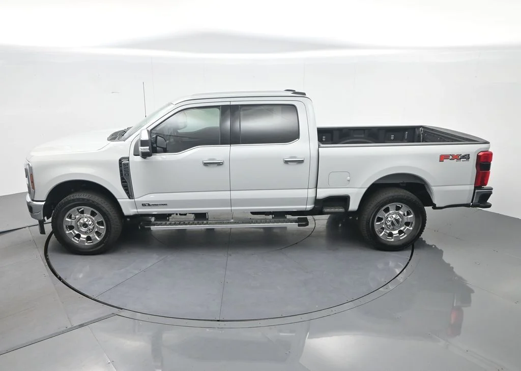 New 2026 Avalanche Ford F-250® Lariat® image 31