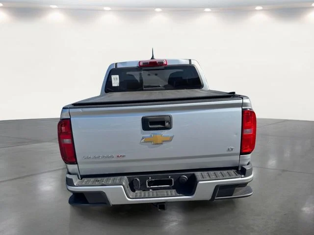 Used 2017 Silver Chevrolet LT image 19