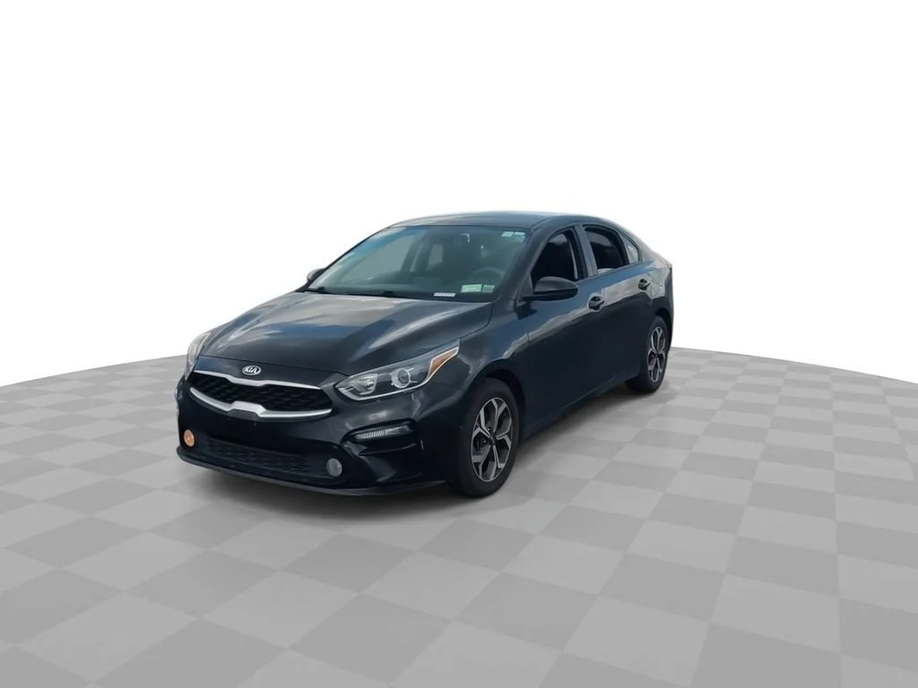 Used 2019 Black Kia LXS image 3