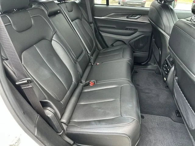 Used 2024 White Jeep Limited image 30