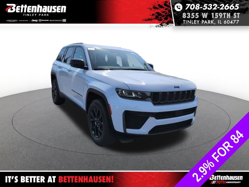 New 2026 Bright White Clear-Coat Exterior Paint Jeep Laredo Altitude image 2