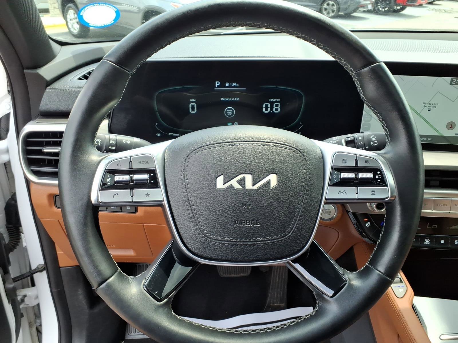 Used 2023 Glacial White Pearl Kia EX X-Line image 12
