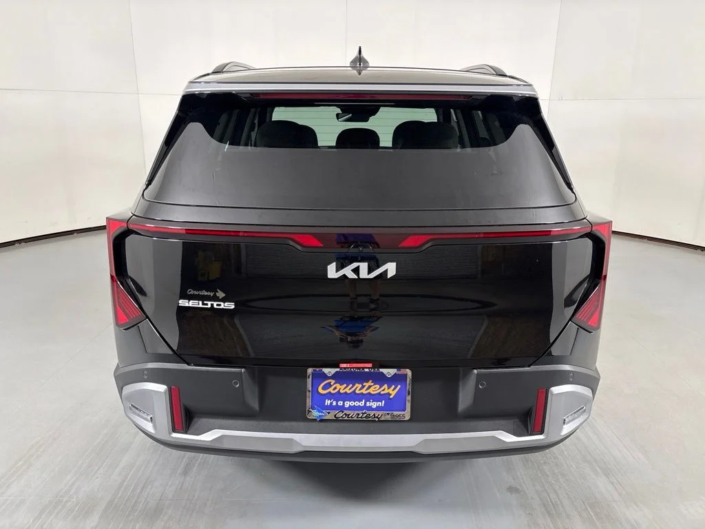 New 2027 Aurora Black Pearl Kia EX image 7