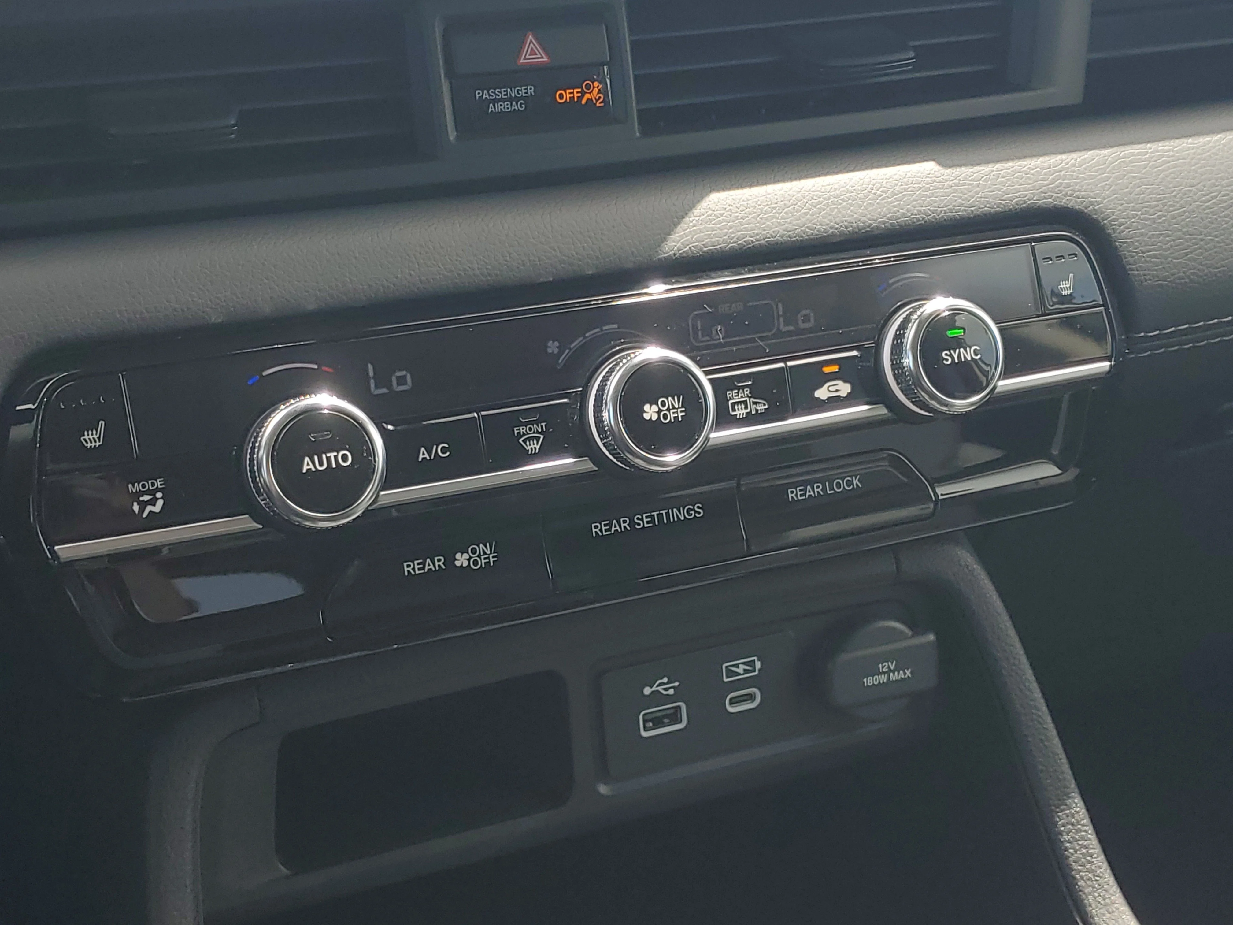 Used 2025 White Honda Touring image 27