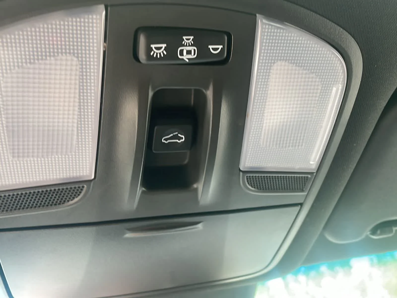 Used 2019 Phantom Black Hyundai 2.0 Premium image 21