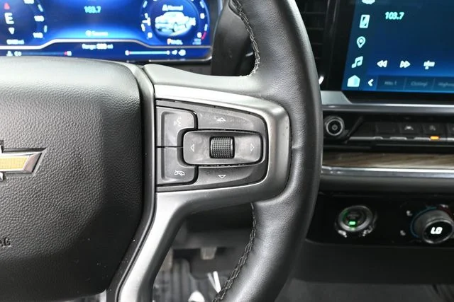 Used 2023 Gray Chevrolet LT image 22