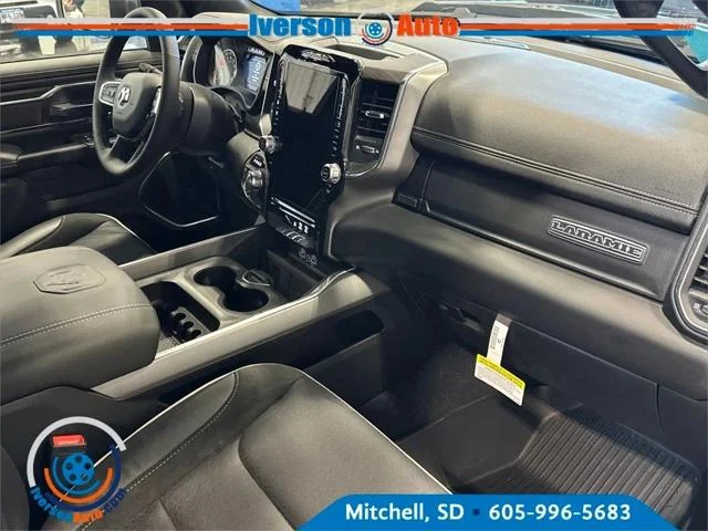 New 2026 Forged Blue Metallic Exterior Paint RAM LARAMIE image 32