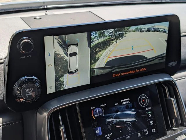 2024 Lexus LX F-Sport - Photo 18