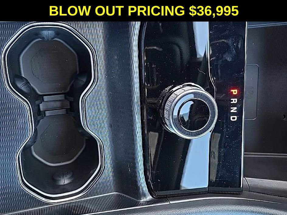 2025 Jeep Grand Cherokee Laredo - Photo 11