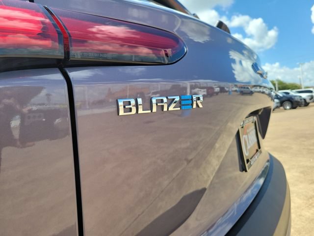 2024 Chevrolet Blazer EV LT - Photo 28