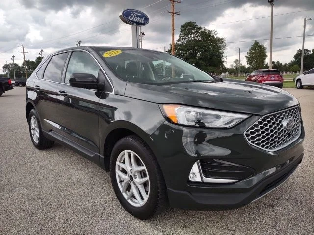 Certified Used 2023 Green Metallic Ford SEL image 7
