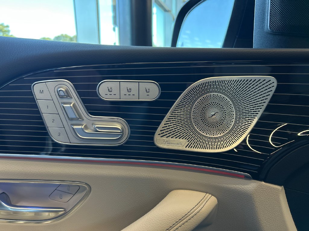 New 2026 MANUFAKTUR Mystic Blue Metallic Mercedes-Benz GLE 450 image 8