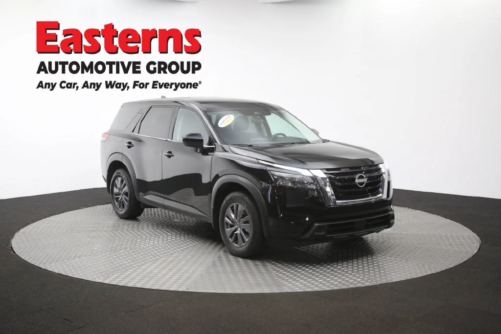 Used 2023 Black Nissan S image 51