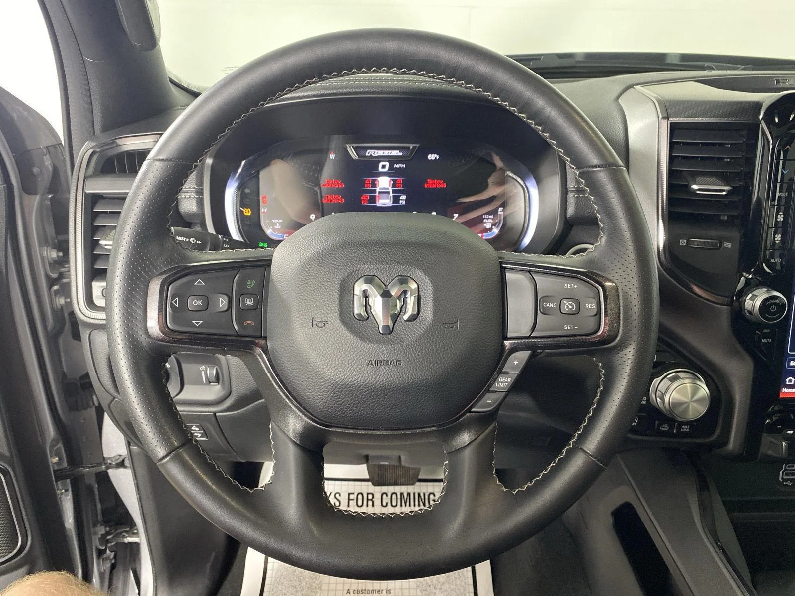Used 2024 Billet Silver Metallic Clearcoat Ram Rebel image 22