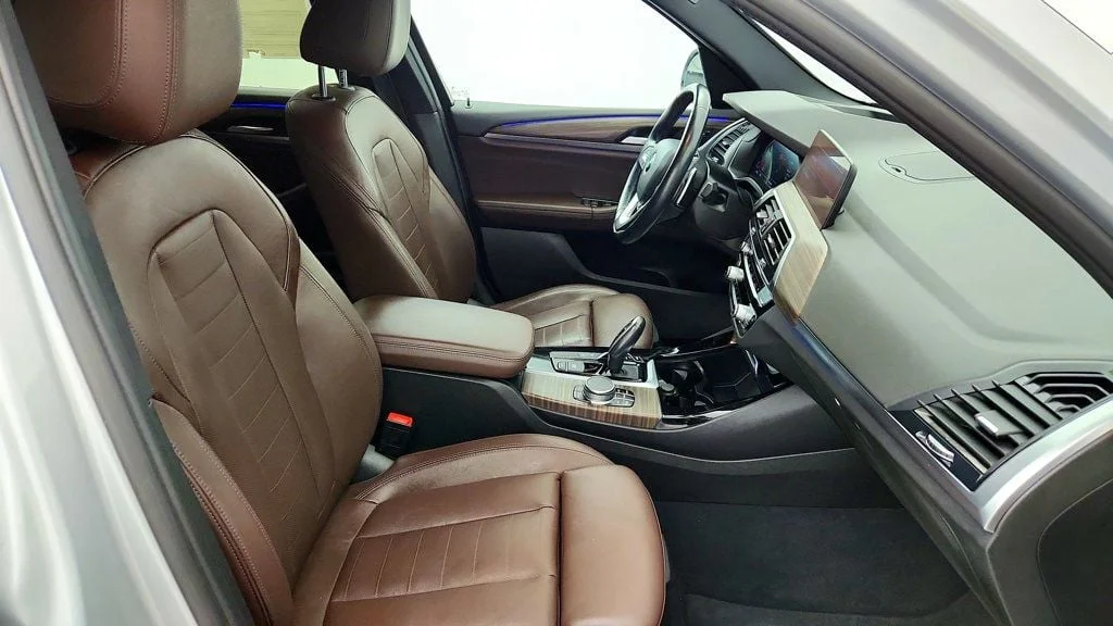Used 2020 Glacier Silver Metallic BMW sDrive30i Sports Activity Vehicle image 24