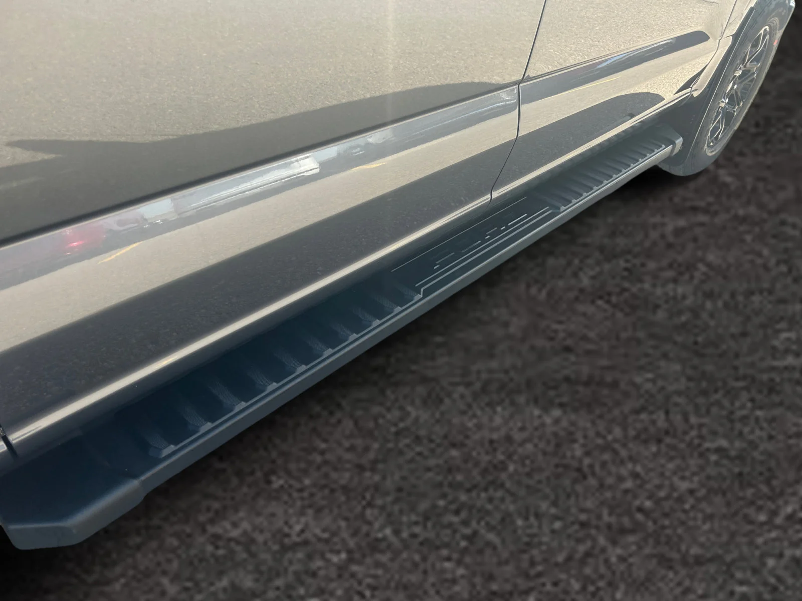New 2026 Carbonized Grey Metallic Ford XLT image 11