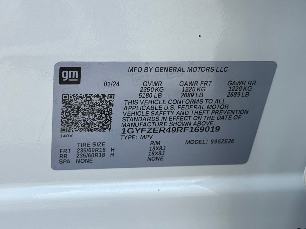 Used 2024 White Cadillac Sport image 20
