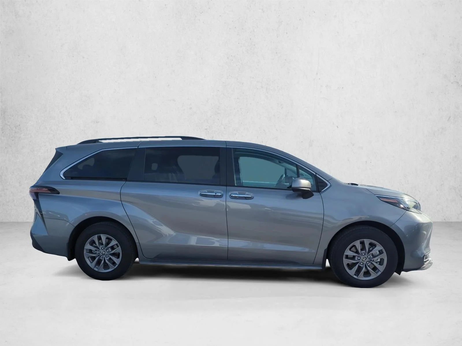 Used 2026 Gray Toyota XLE image 4
