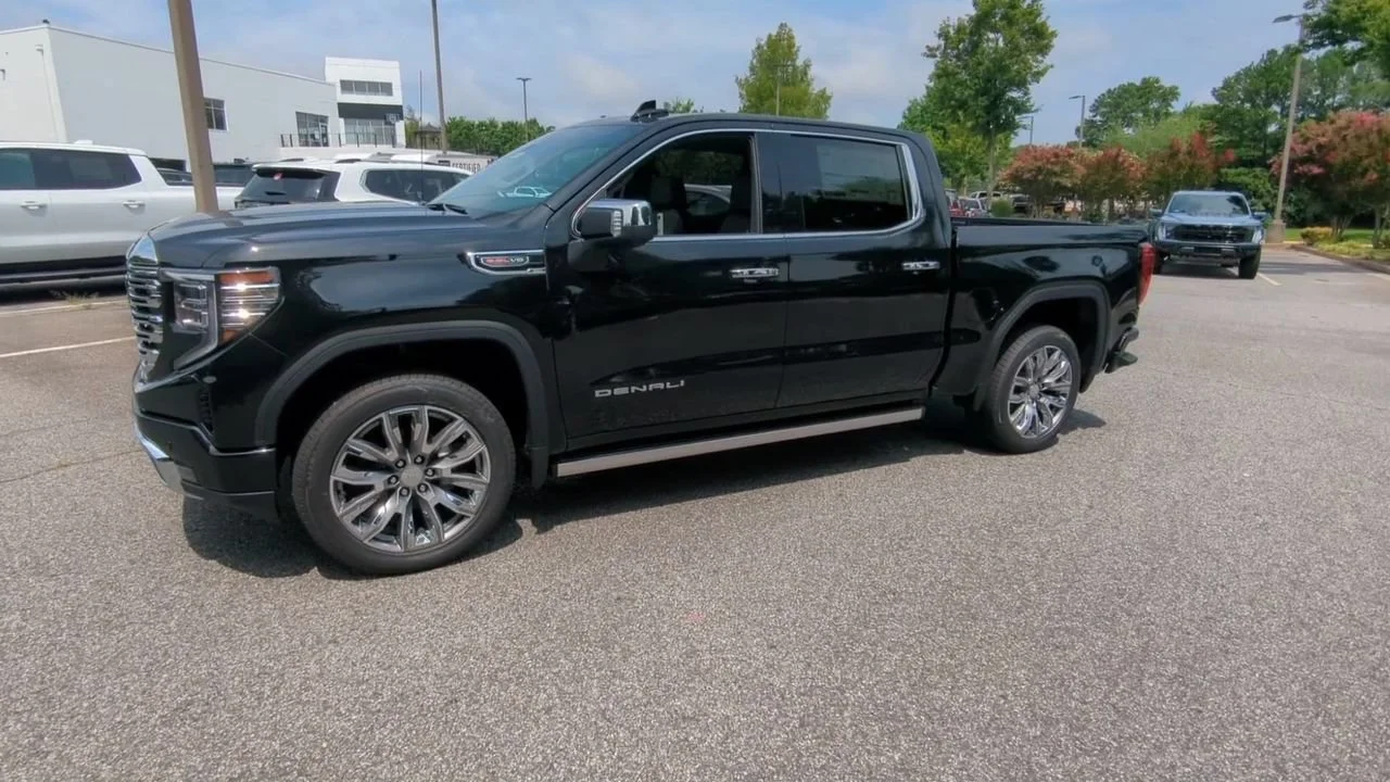 2026 GMC Sierra 1500 Denali - Photo 4