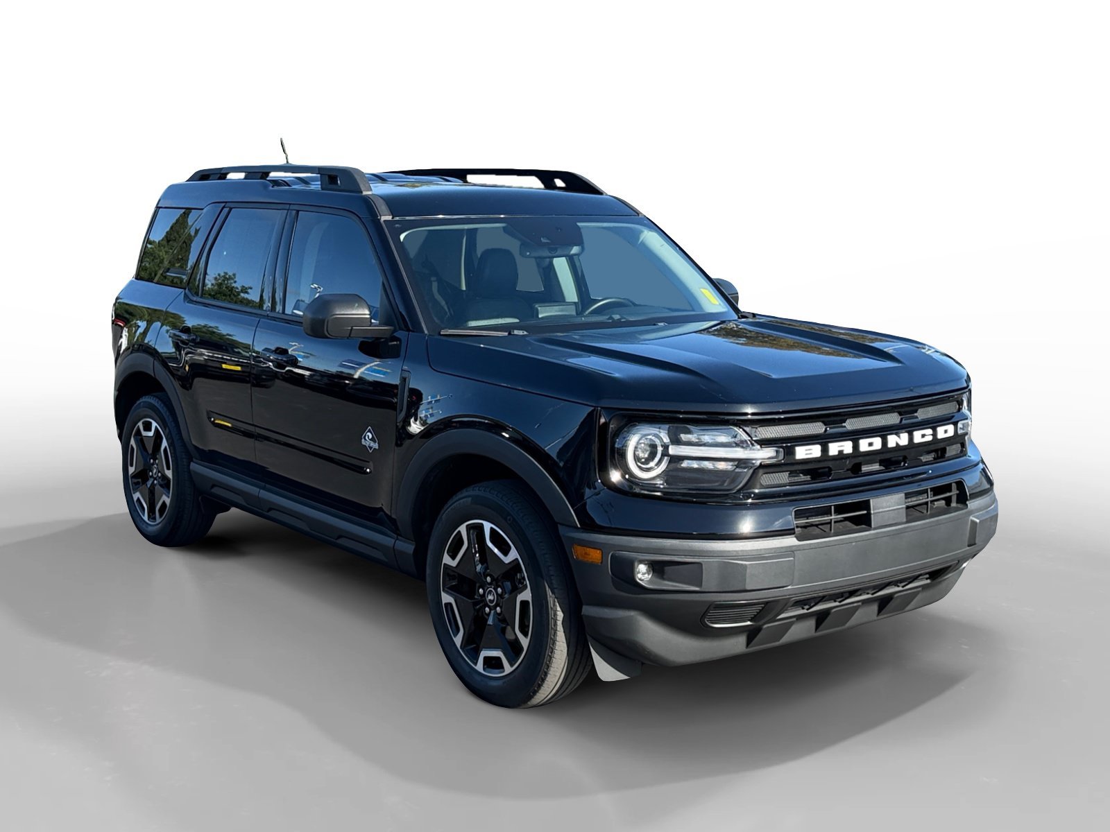 Certified Used 2023 Shadow Black Ford Outer Banks image 7