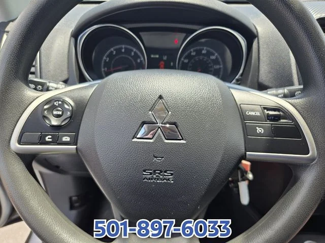 Used 2024  Mitsubishi 2.0 ES image 27