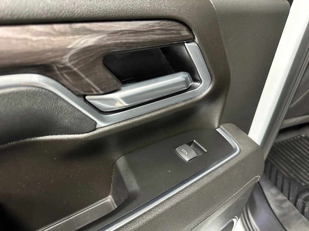 Used 2026 White Chevrolet LTZ image 43