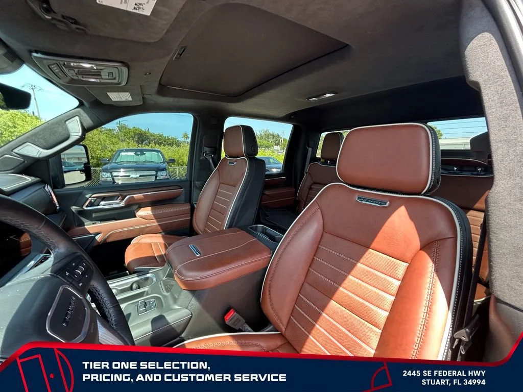 Used 2025 Onyx Black GMC Denali Ultimate image 15