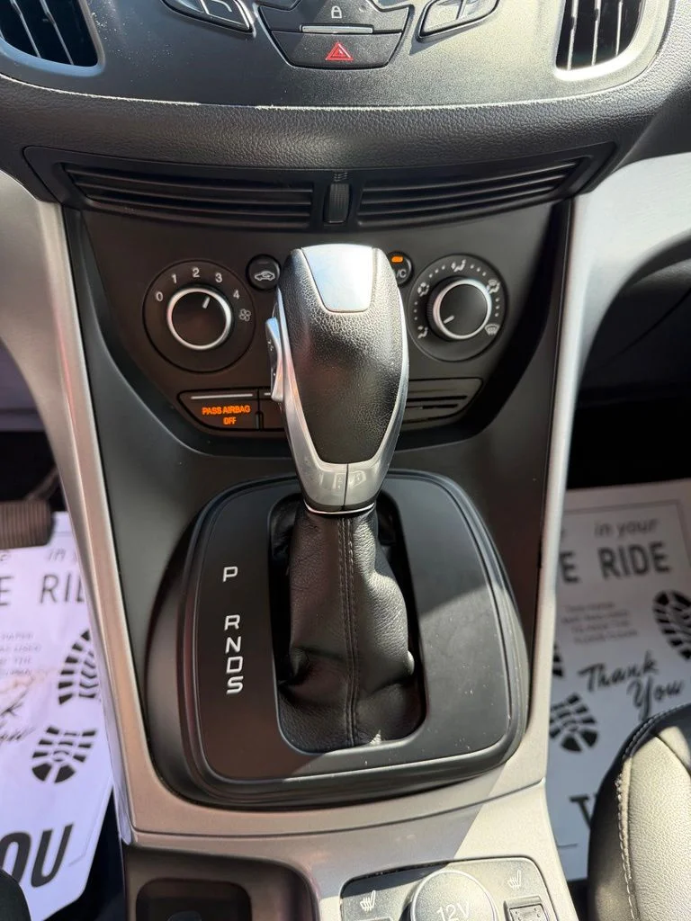 Used 2016 Silver Ford SE image 14