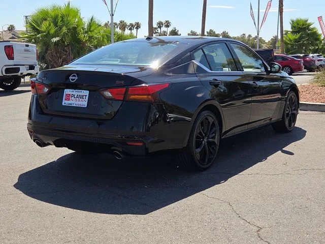 Used 2024 Super Black Nissan 2.5 SR image 6
